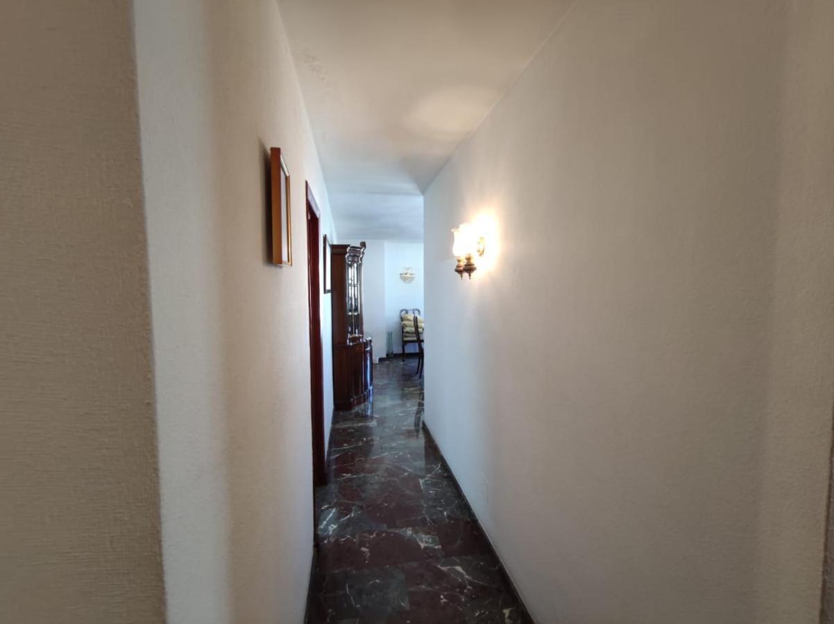 Olas House マルベーリャ エクステリア 写真